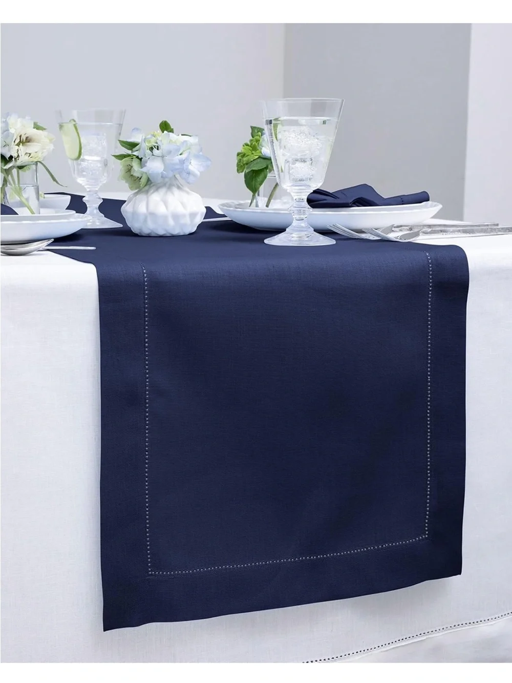NEW Solino Home 100% Pure Linen Table Runner Navy, Classic Hemstitch 14 x 90 in